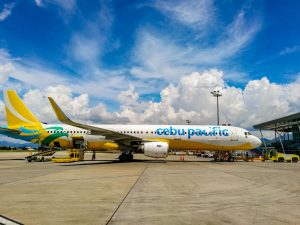 Avião da companhia Cebu Pacific em Puerto Princesa. - transporte nas filipinas