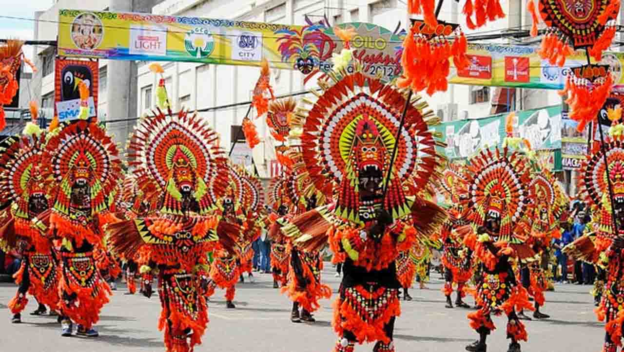 Iloilos Dinagyang Festival nas Filipinas.
